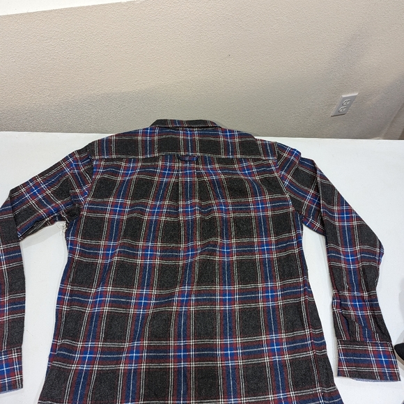Hudson & Barrow Mountain Flannel Sz Small - Picture 3 of 6